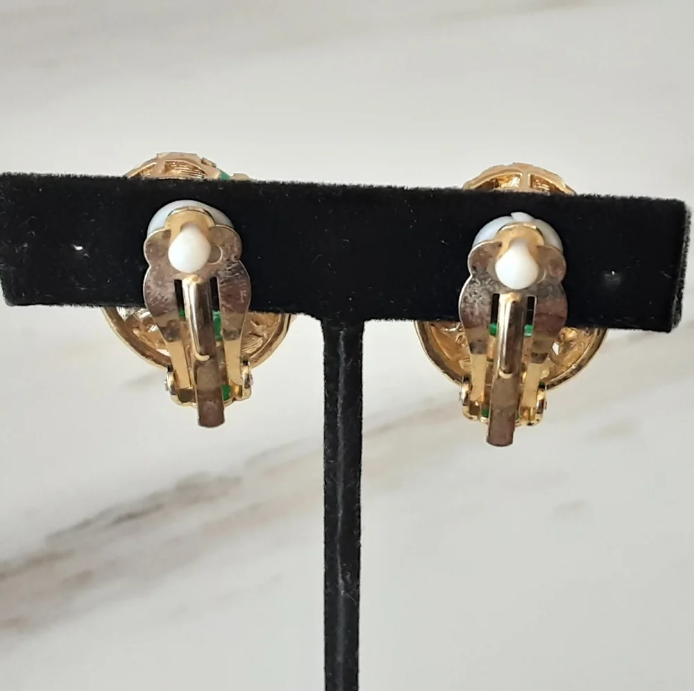 Chrysoprase Cabochon Gold Plated Baguette | Round CZ Clip On Earrings - Vtg